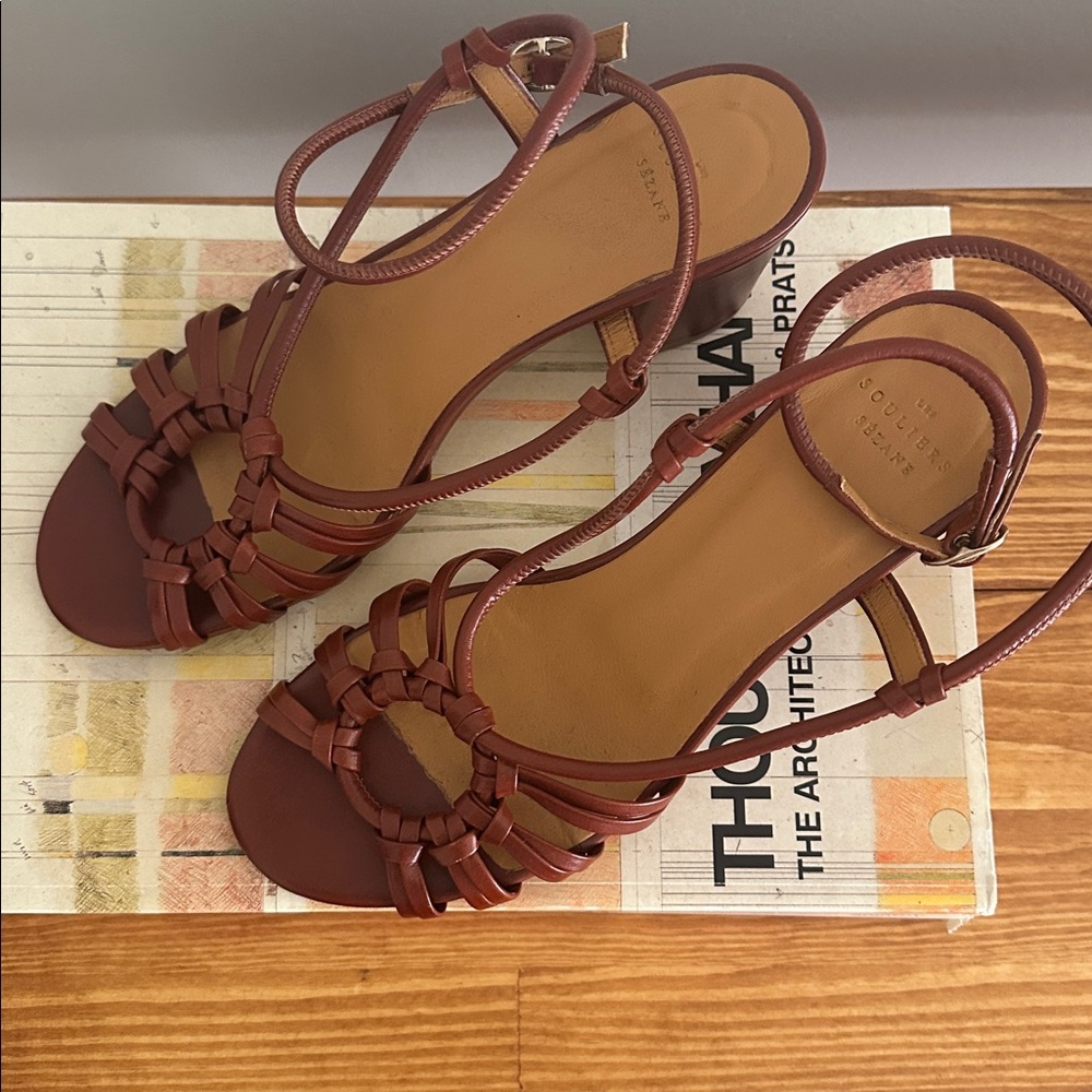 Sézane Gloria Heeled Sandals - Picture 2 of 6